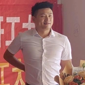 A 公安昌雄装饰熊经理