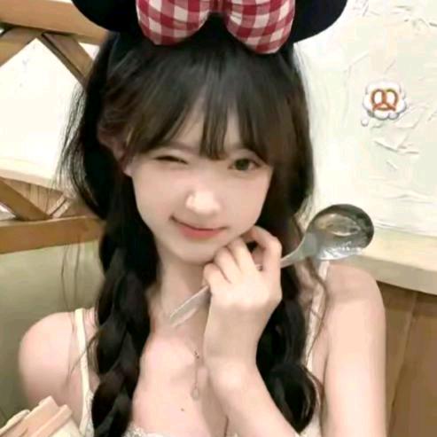 🈵👀的温柔🌿