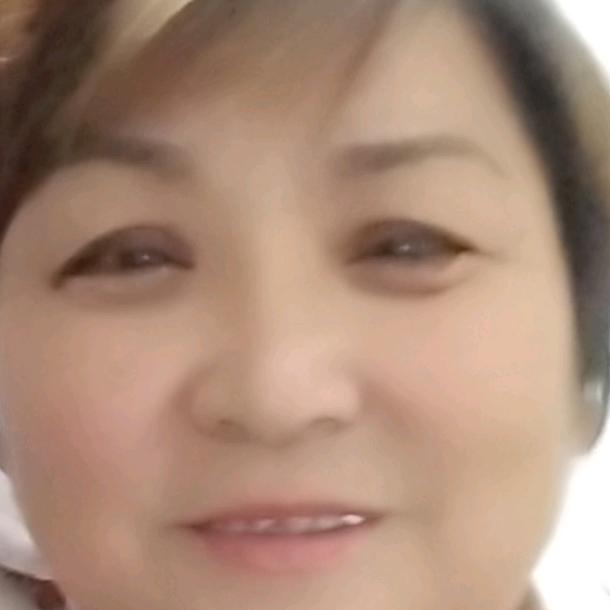 彩霞