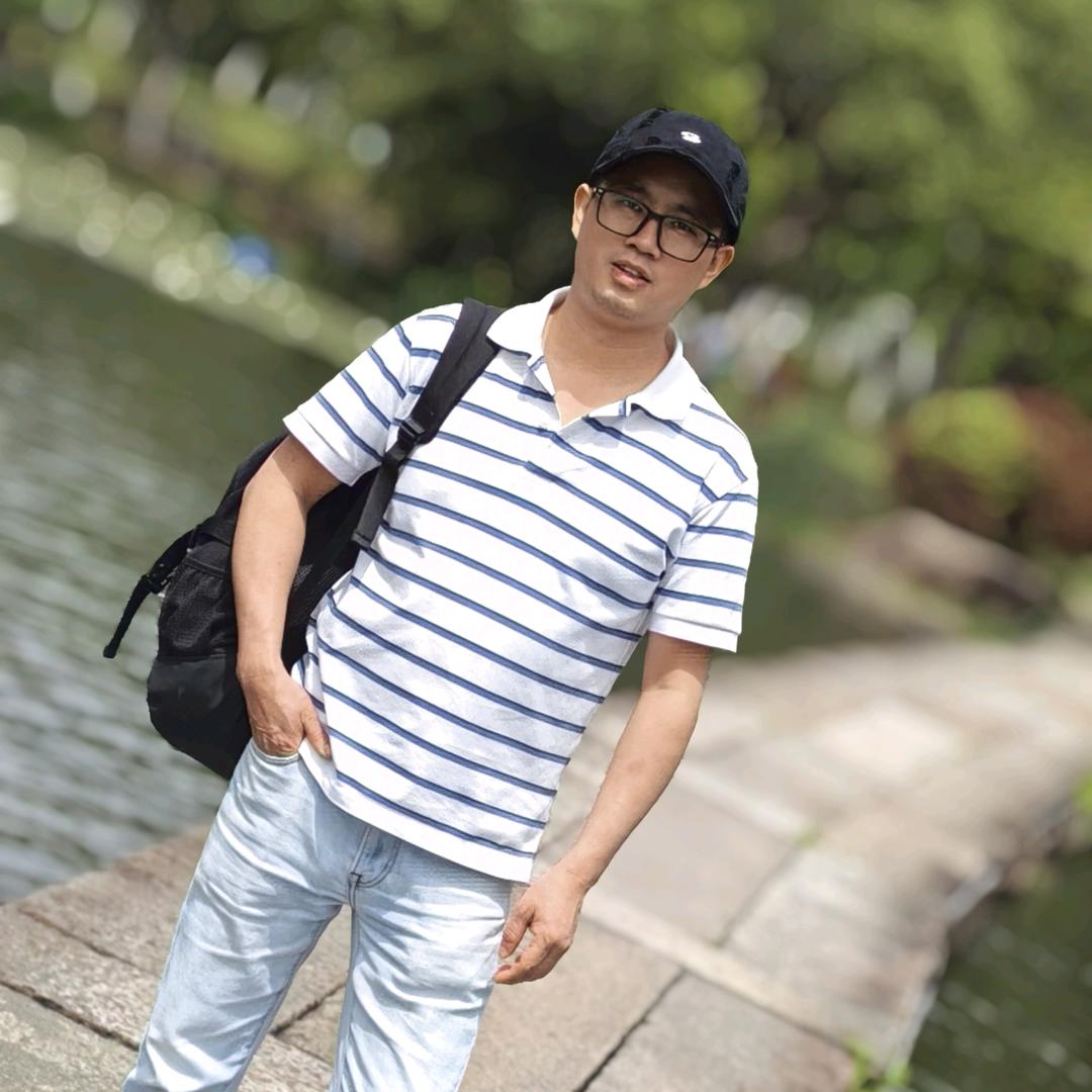 82年离异单身老刘