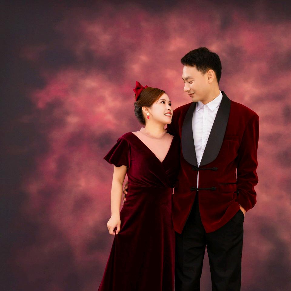 小江夫妇
