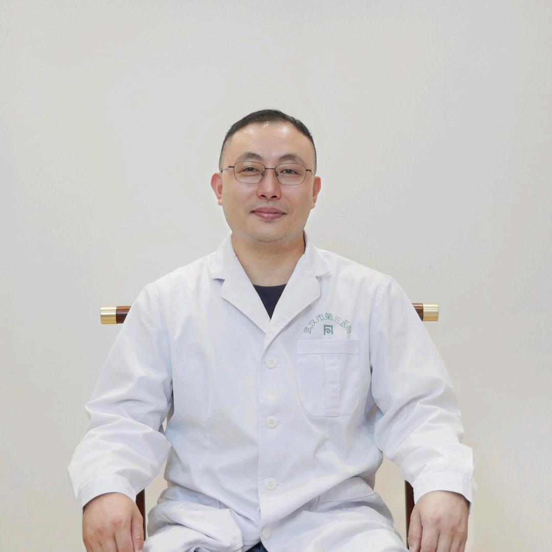 中医从泽伟