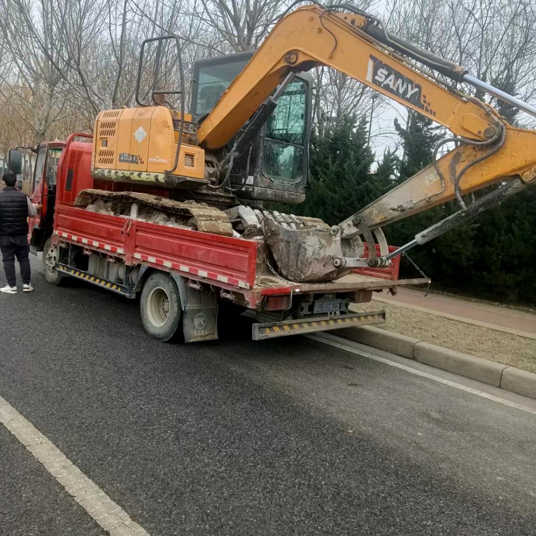 葫芦岛挖掘机铲车翻斗车各种工程机械设备租