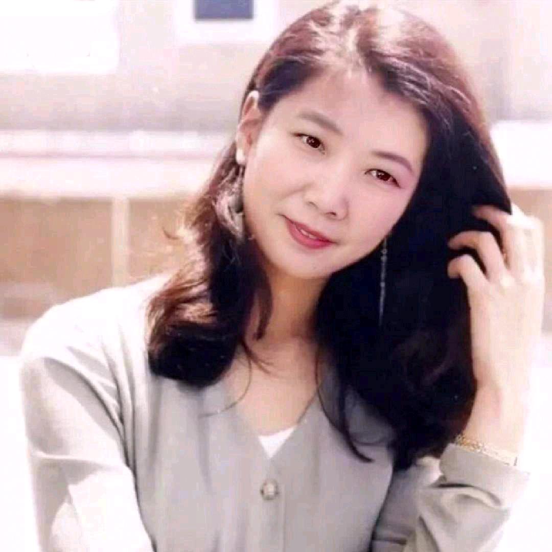 知足姐下午2:50直播