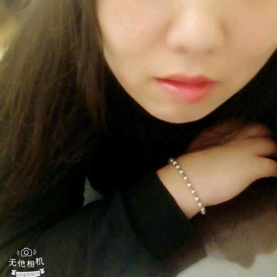万姐姐          🥀