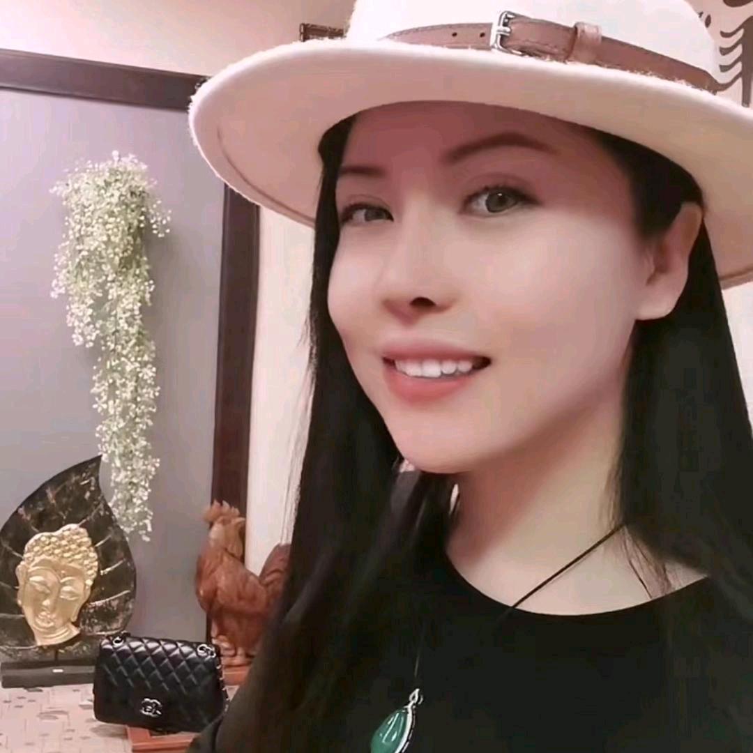 金爵夫人(王琴)