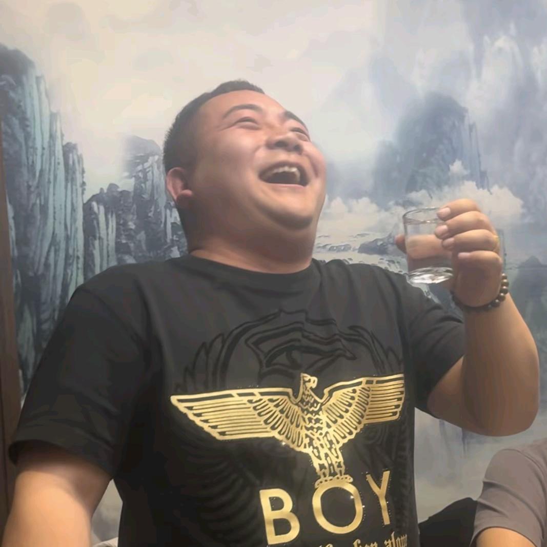 三哥日常生活丶