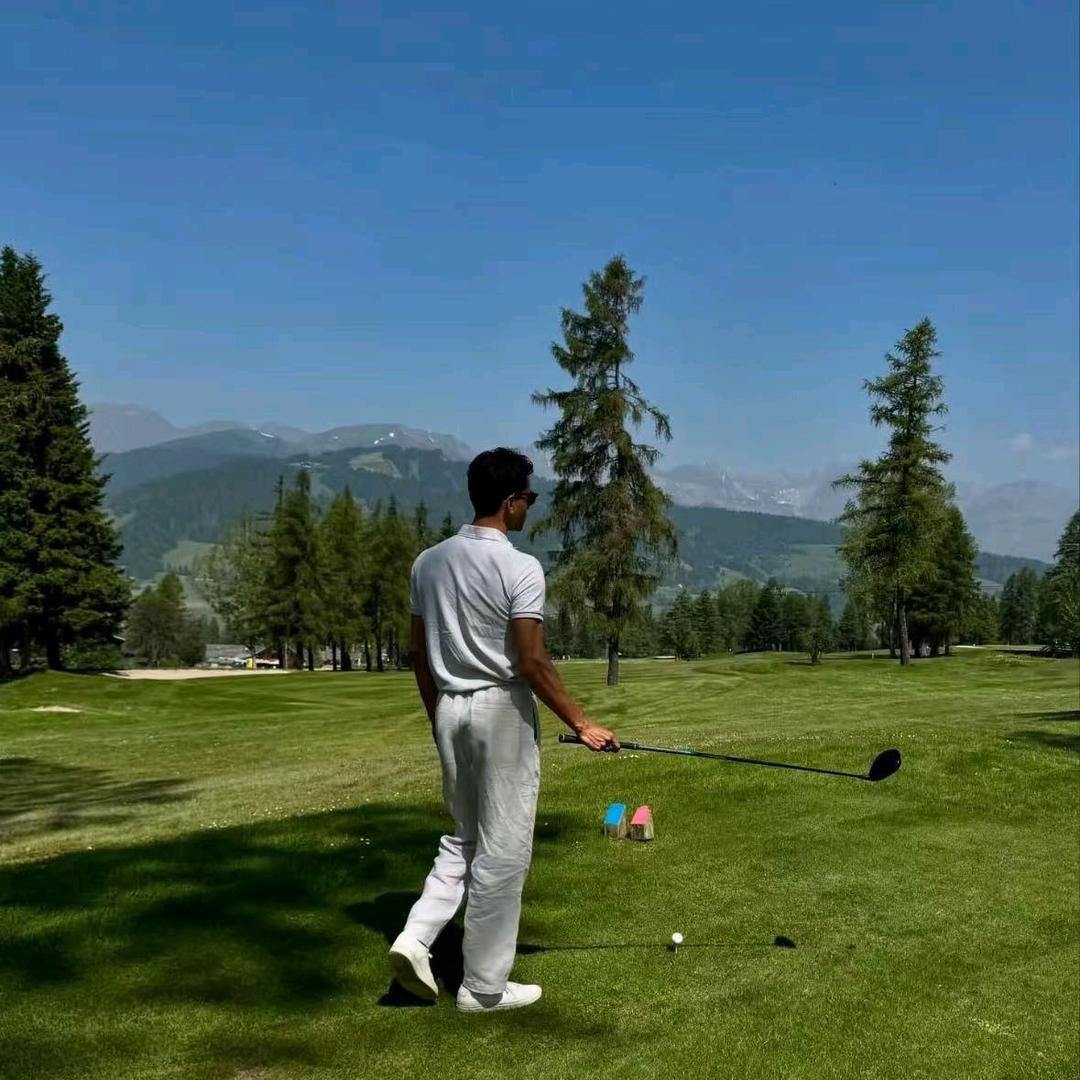 曲靖小宇 Tk  跨境