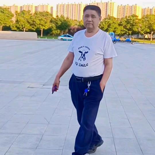 初学者王新民。