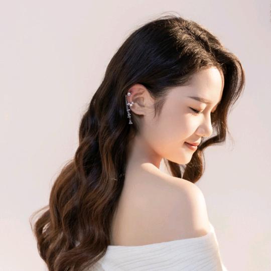 Ai  婉婉