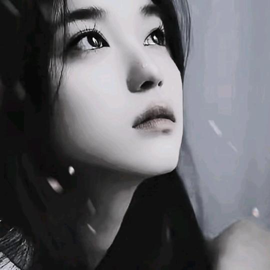 👣迟来的深情比草贱👣