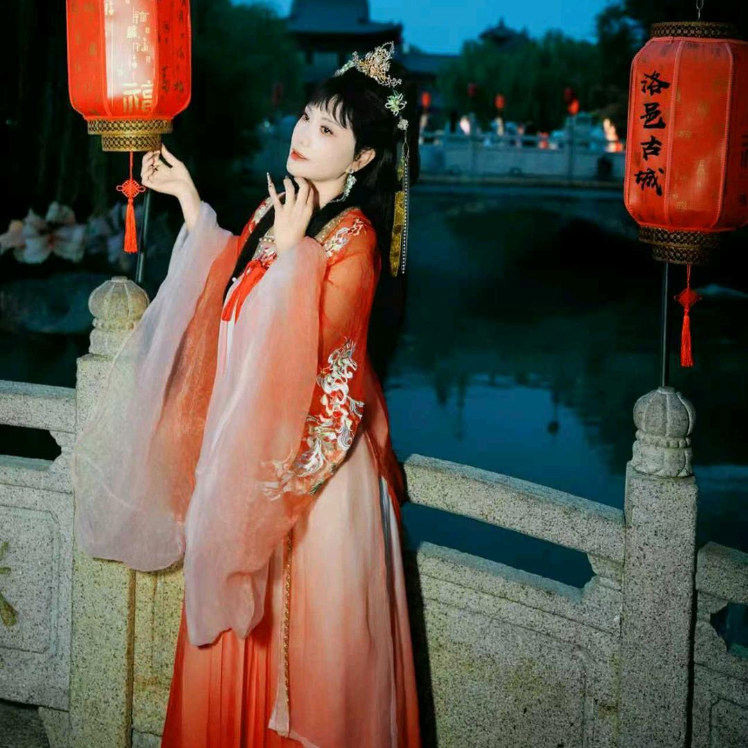 小妖爱运动！！