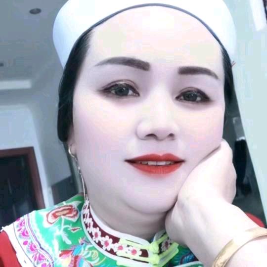 杨凡姐，