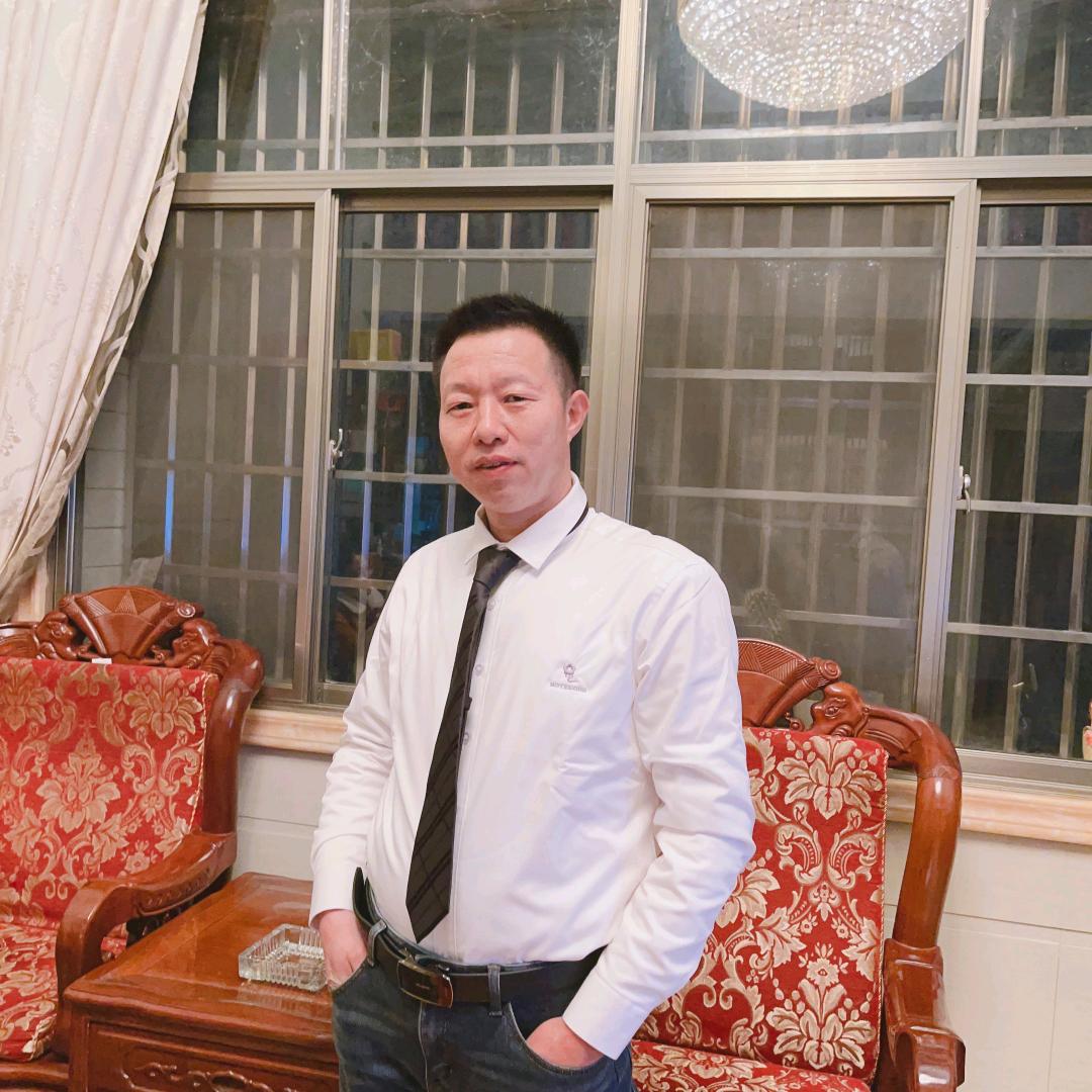 萍乡市沈木匠装潢材料有限公司