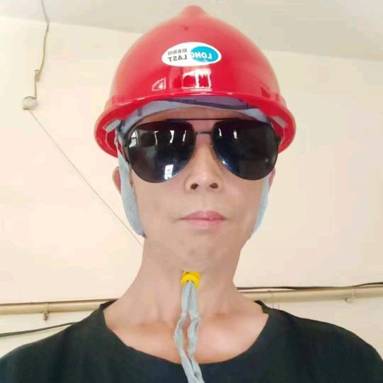 单亲爸👲爸🏃爱👫唱歌🎤
