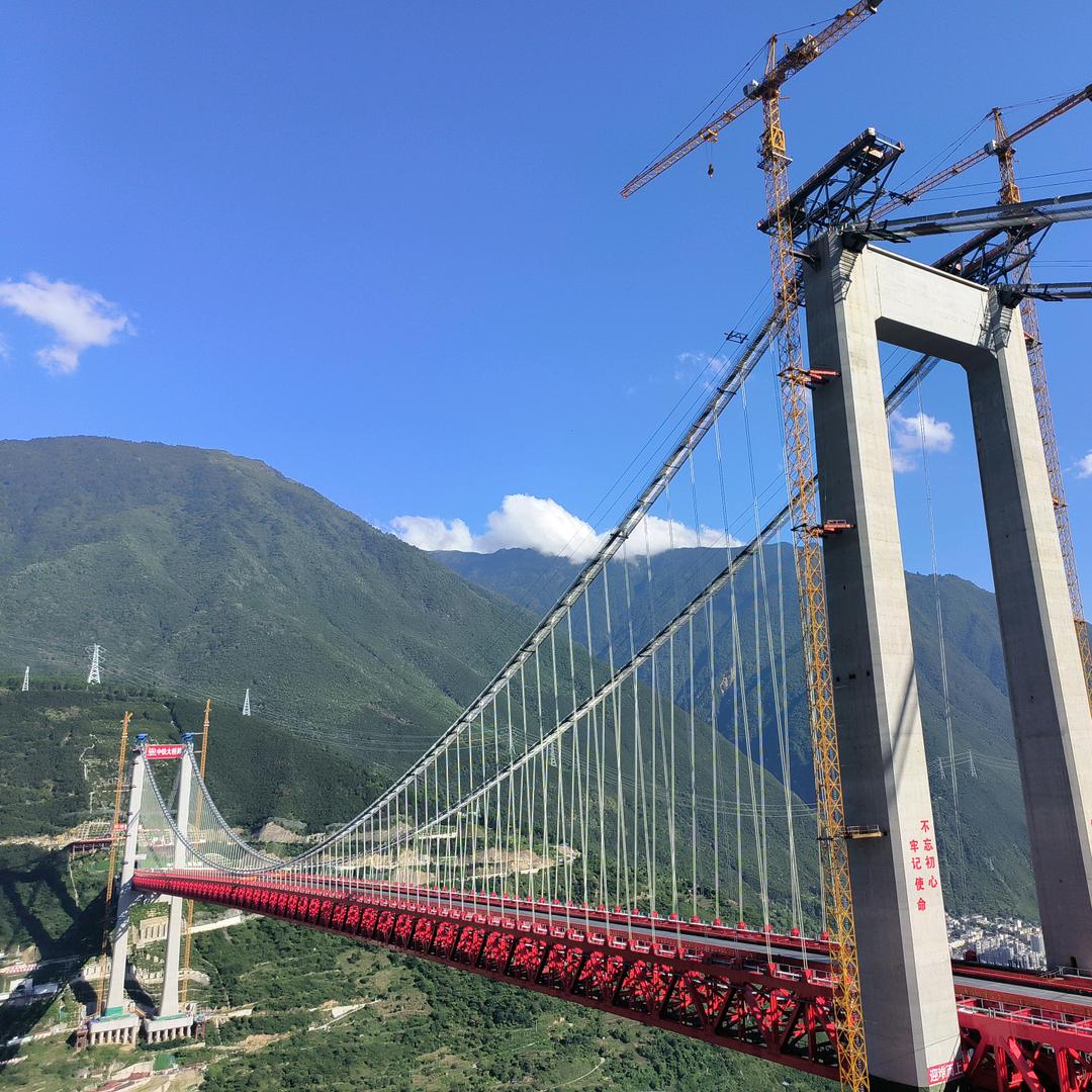 阅己 悦己  越己