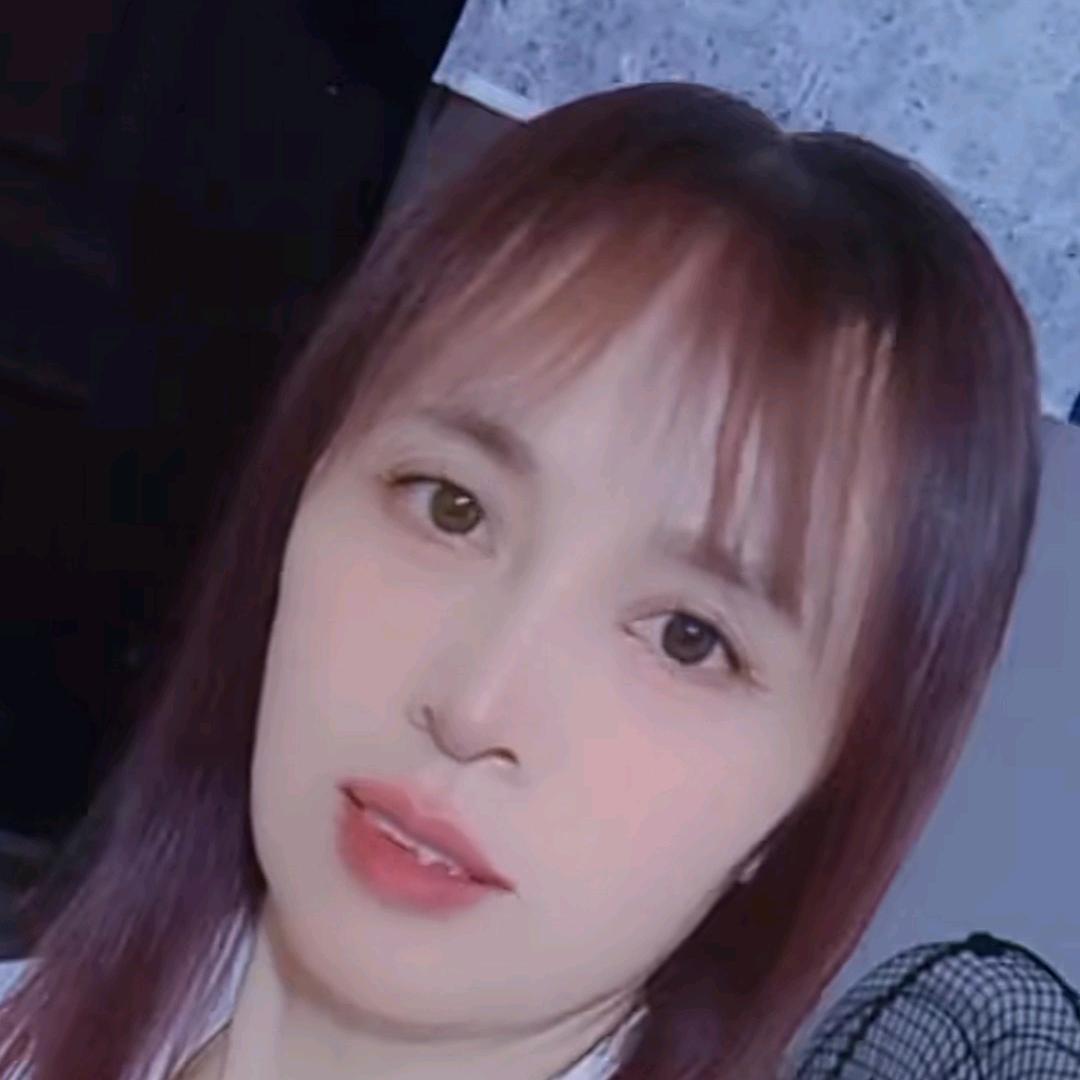 小  姐  姐