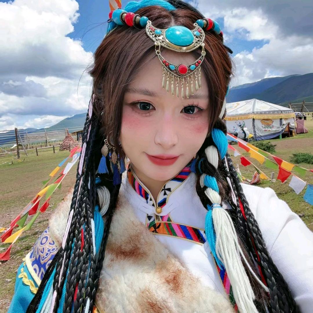 曲靖七姐-关注送半斤