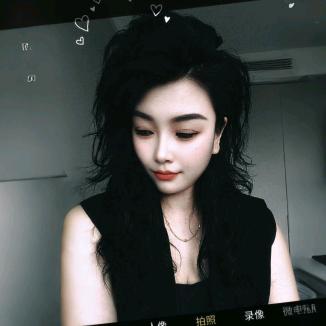 强颜欢笑是谁在敷衍