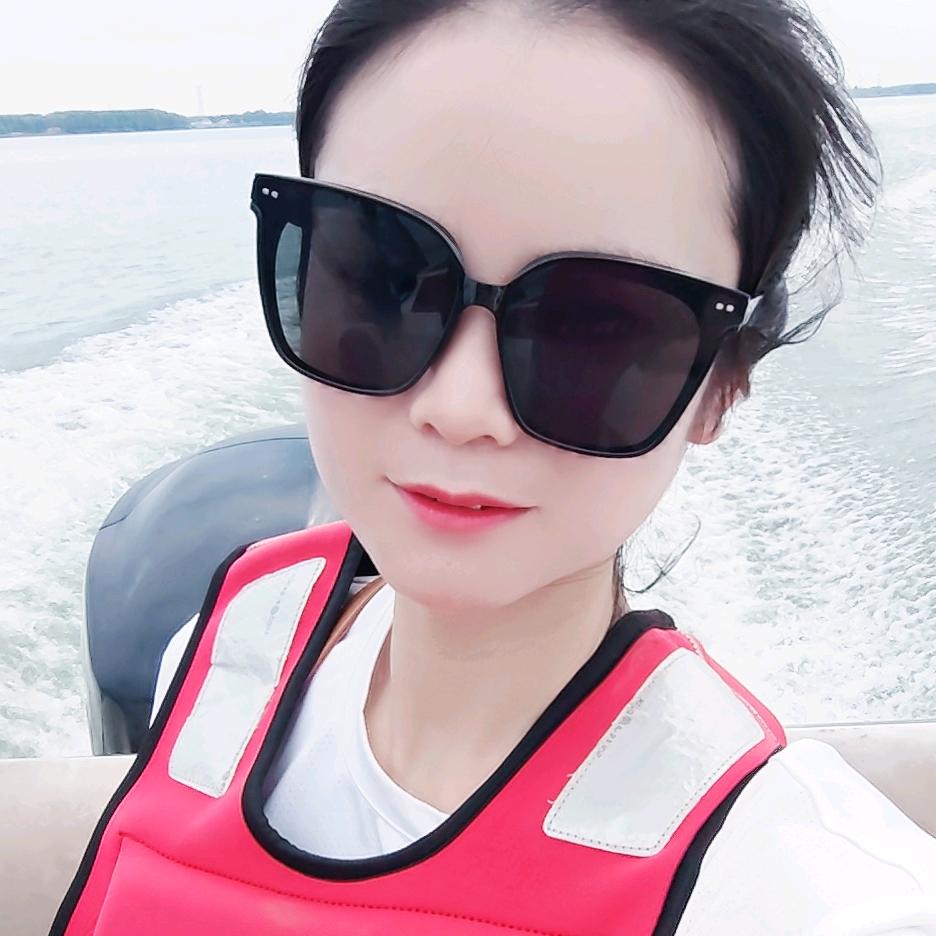 素素爱吃肉