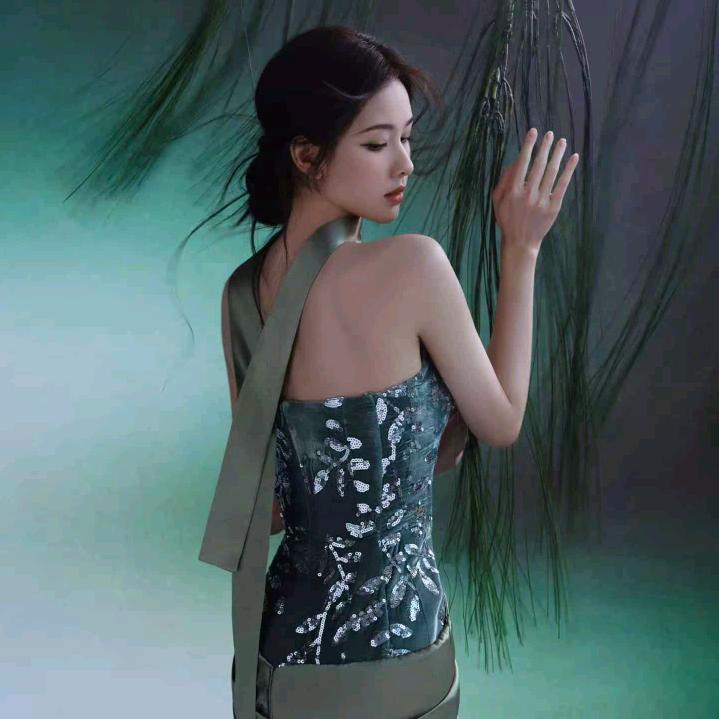 郁金香潮玩馆