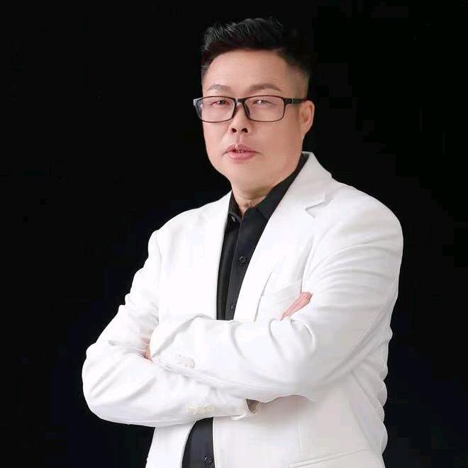 平哥（户外直播）