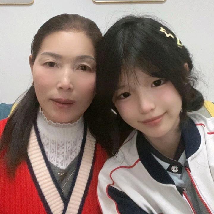 萌萌奶奶👒