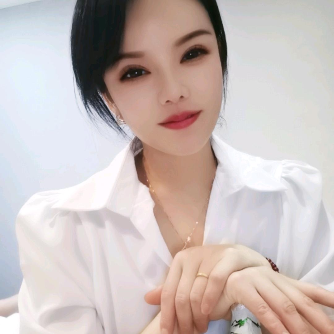 盼盼✨✨