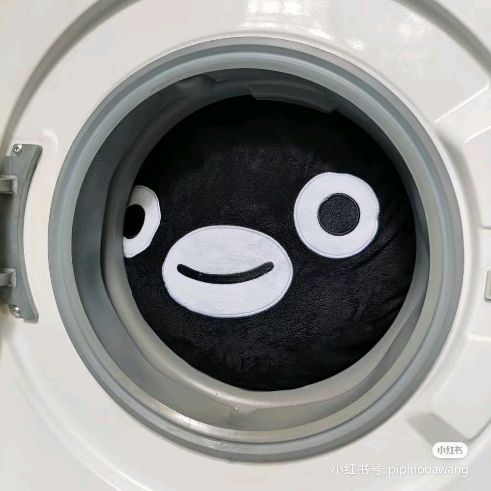 酷酷鱼丸哐哐吃