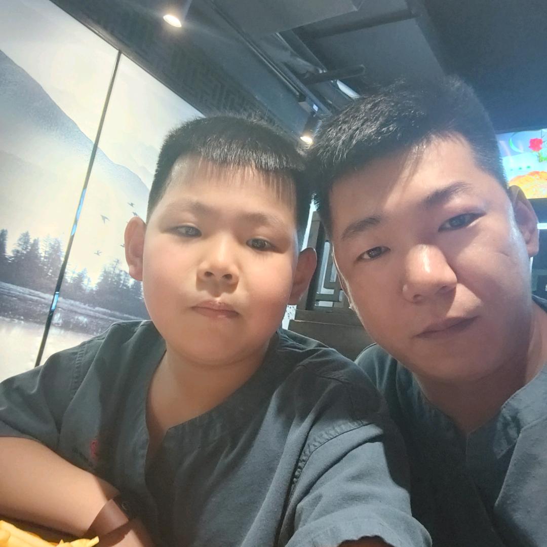 @.劉先生爱撸车