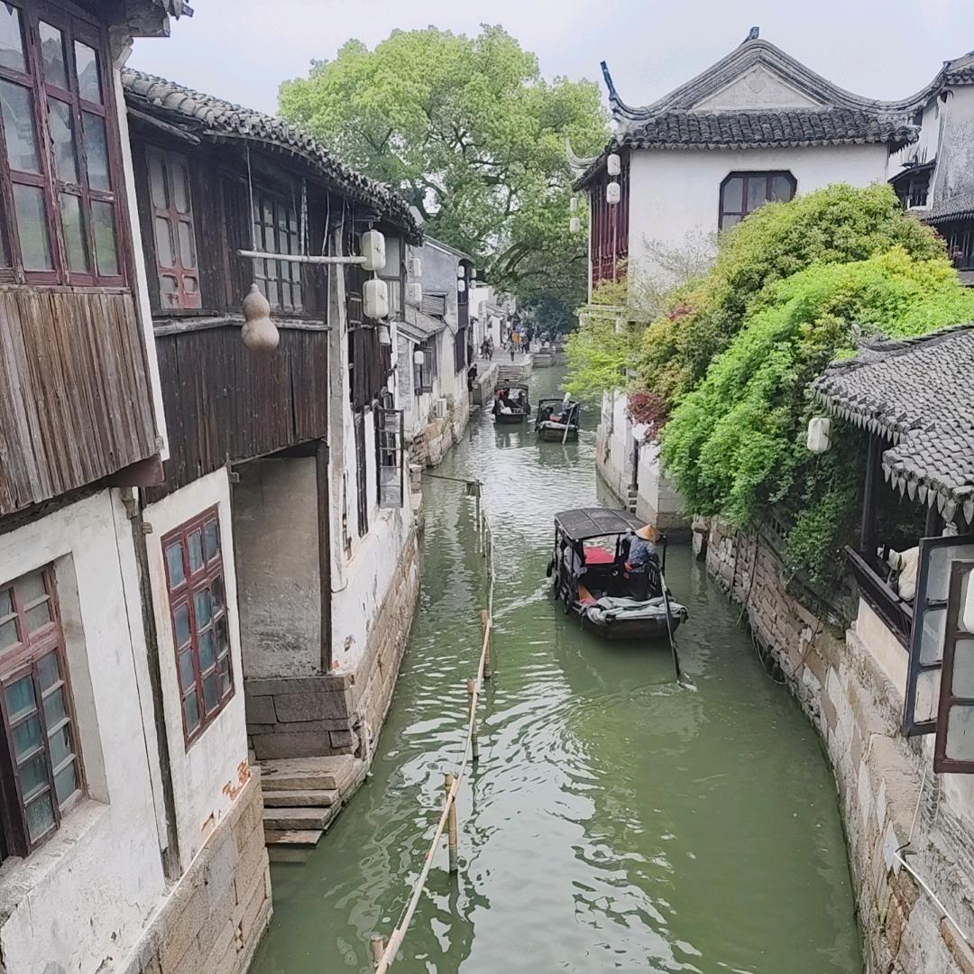 高小輝