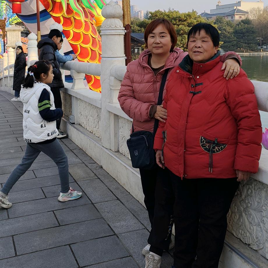 农村母女，毛蛋儿
