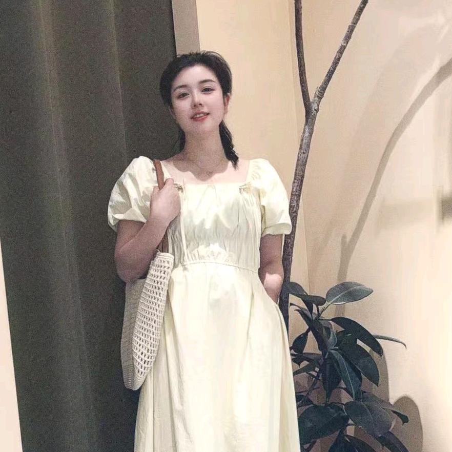 石柱步行街阿黛迩一香香
