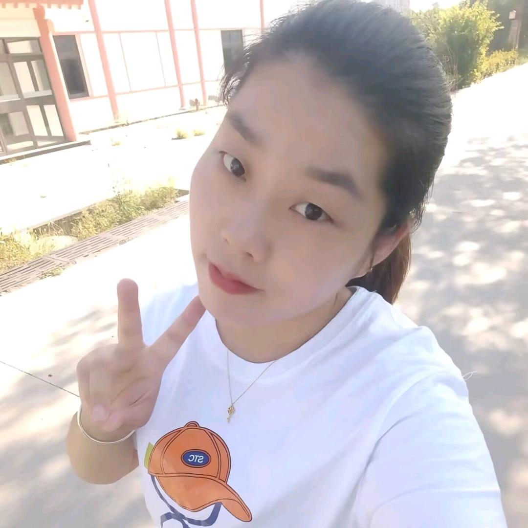 小江（江家二丫头）