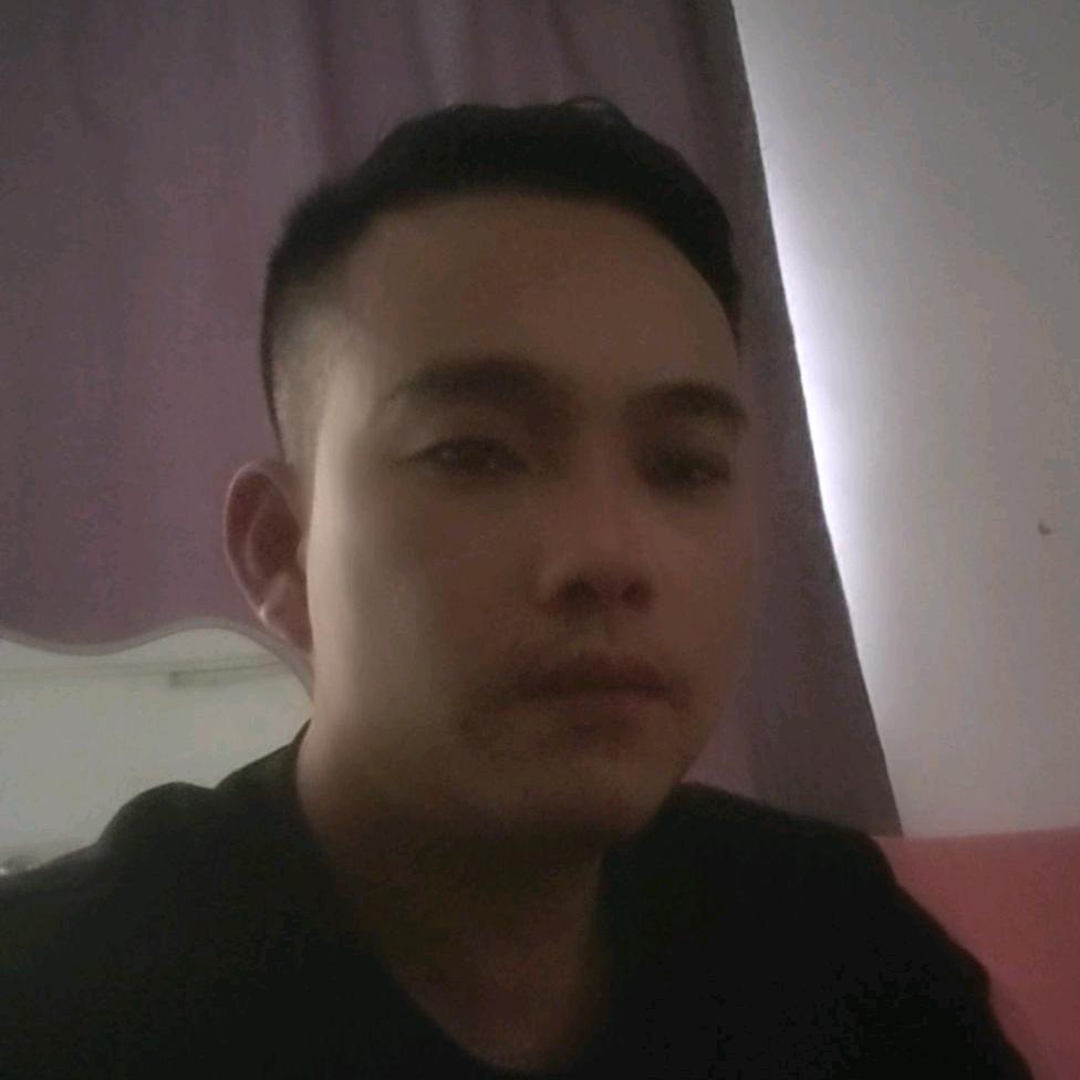 庞少荣