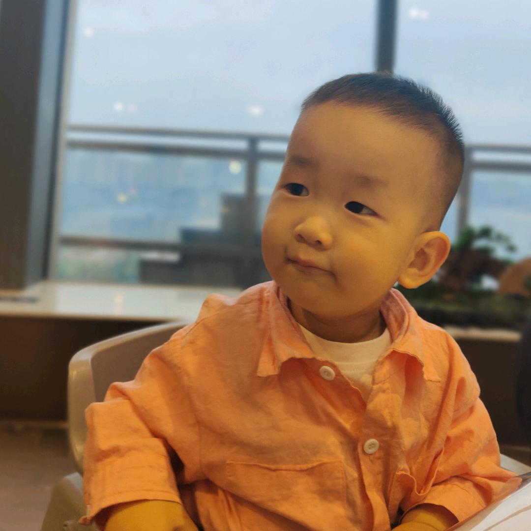 十年幼师畅畅妈