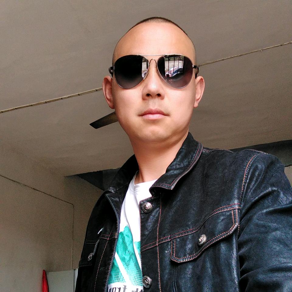 饲料搬运工（喜欢唱歌）