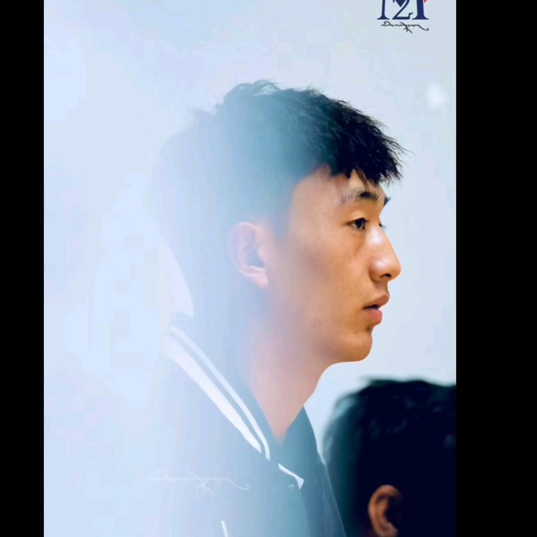 微笑的你