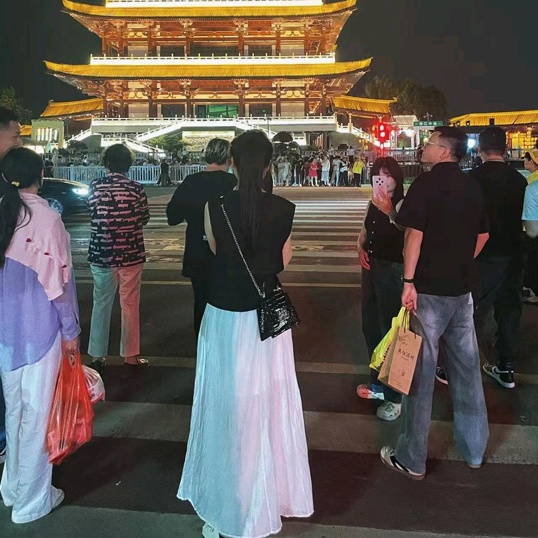 心潮涌
