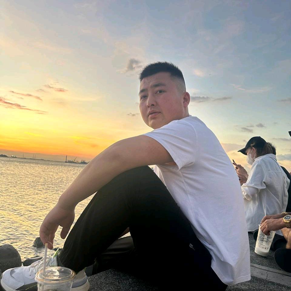 @二虎   汽车配件销售批发