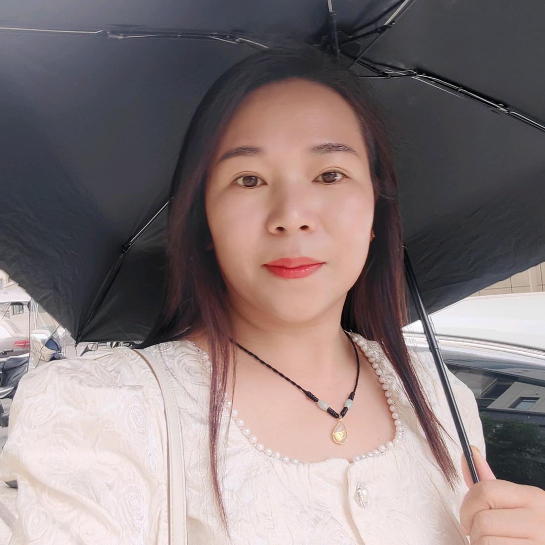 黄琼