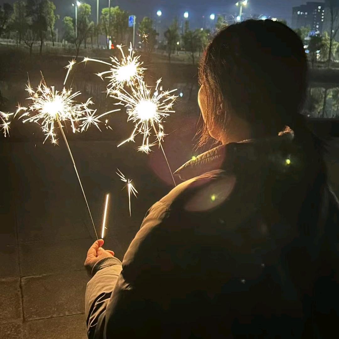 康洁房产张凌