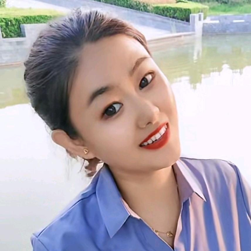 浅笑丶安然