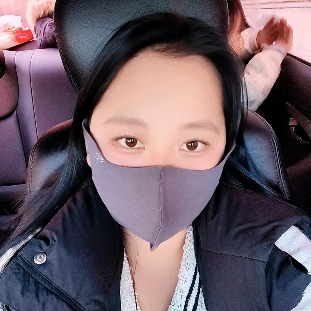 @堅強的背後是脆弱(ฅ•﹏•ฅ)