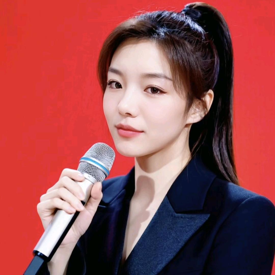 婚礼主持盼盼