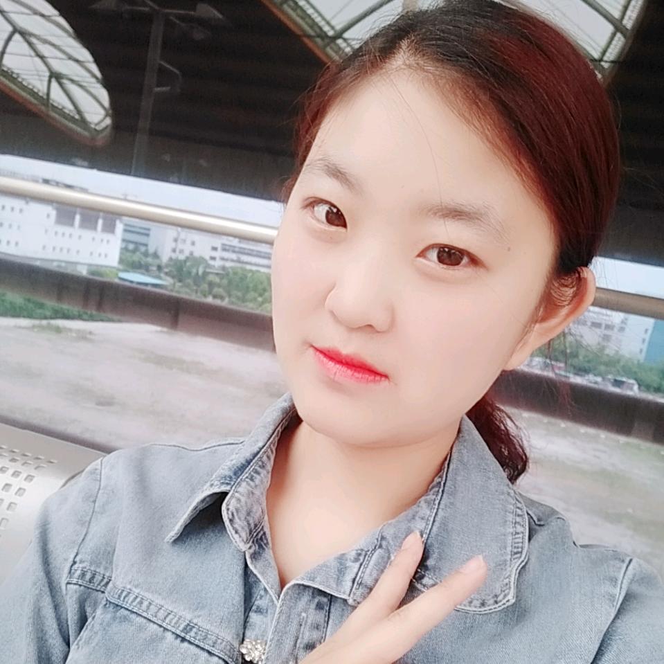 嘉泰房产中介小杨