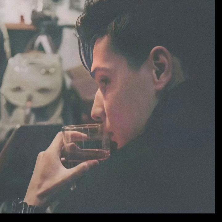 ♡̶҉旁觀者℘დ᭄ꦿ