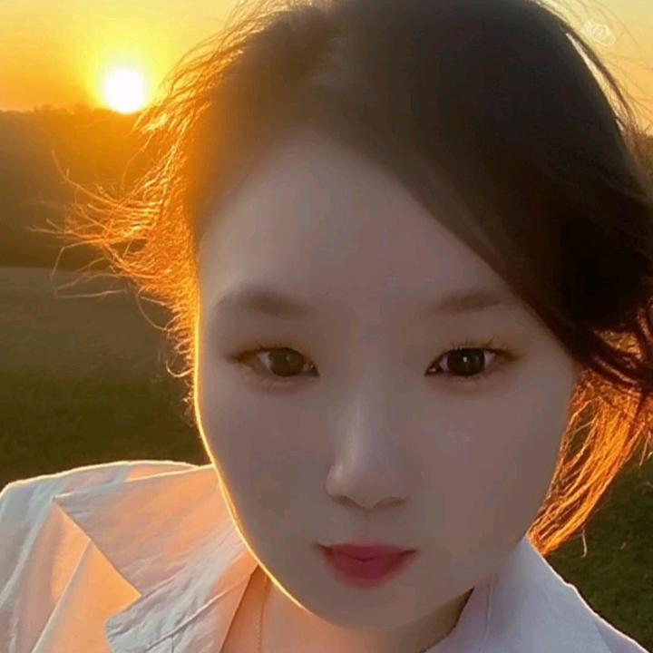小贝贝说