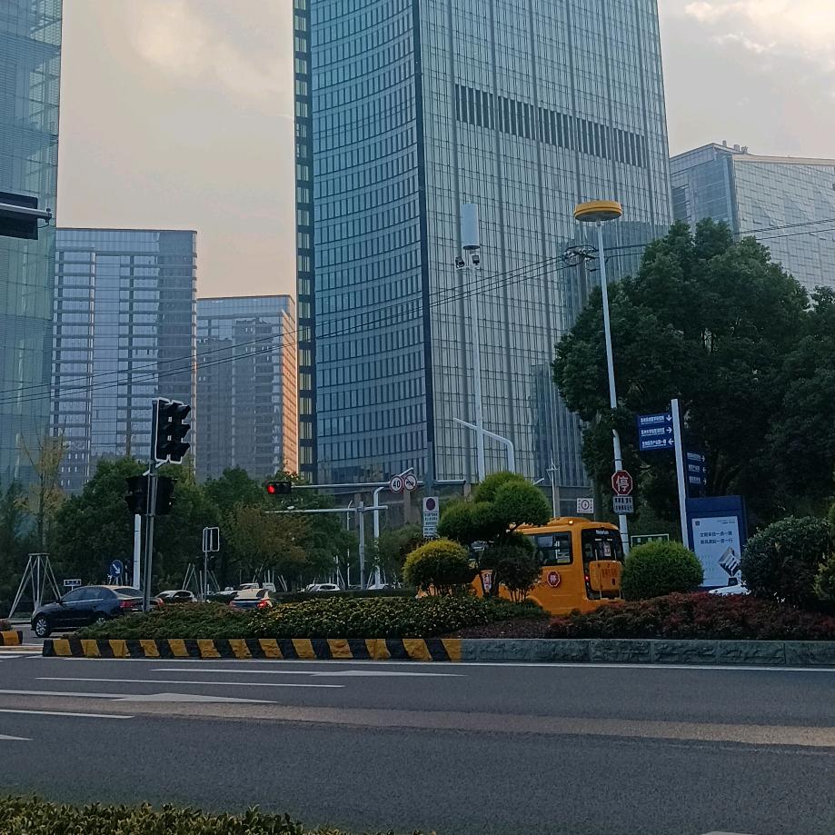 中中中