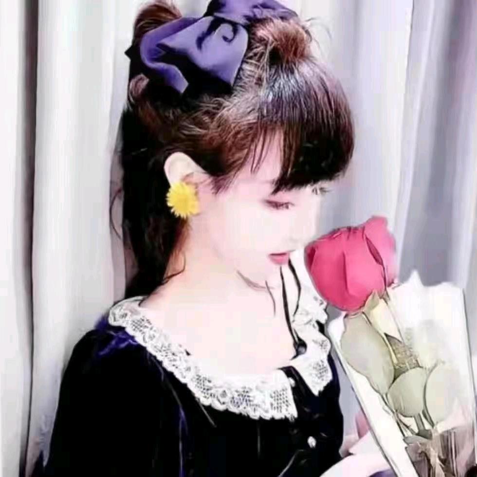 那孜时尚女装店💃